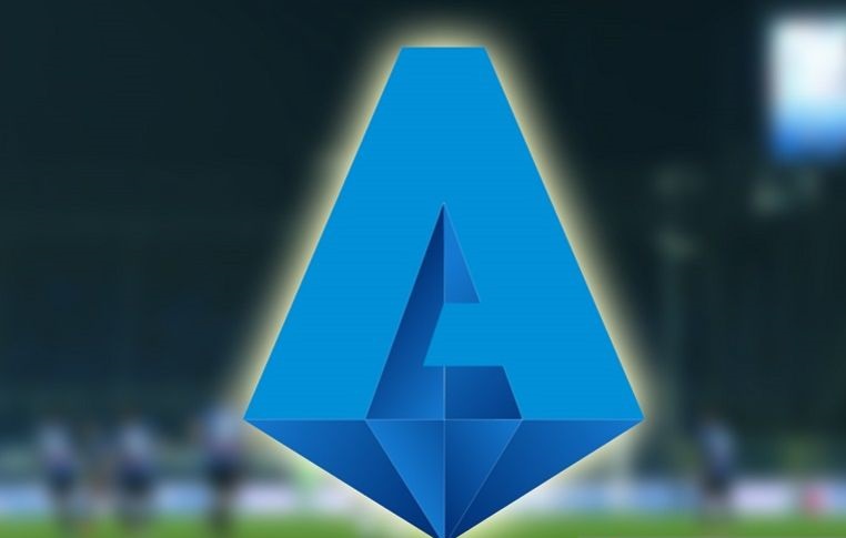 Napoli masuk zona Liga Champions setelah taklukkan Cagliari 2-1