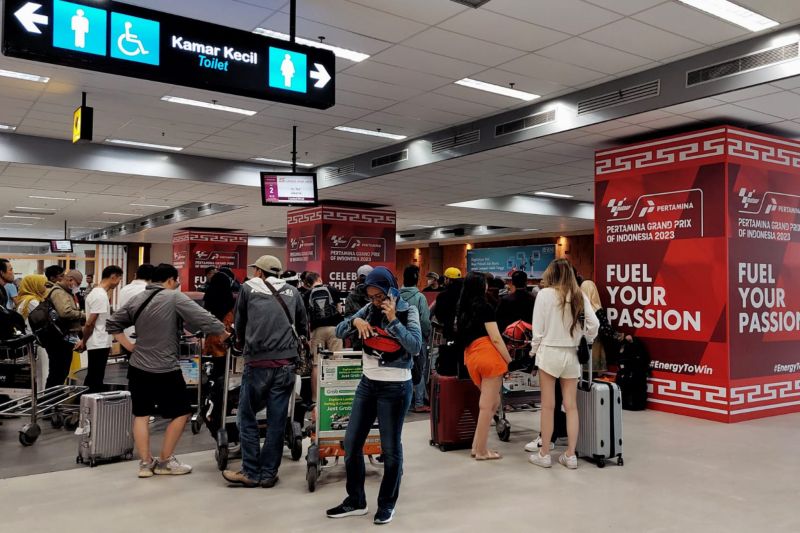 Erupsi Gunung Semeru tidak berdampak pada penerbangan di Bandara Lombok