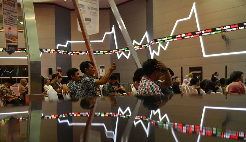 IHSG Selasa dibuka menguat 16,18 poin