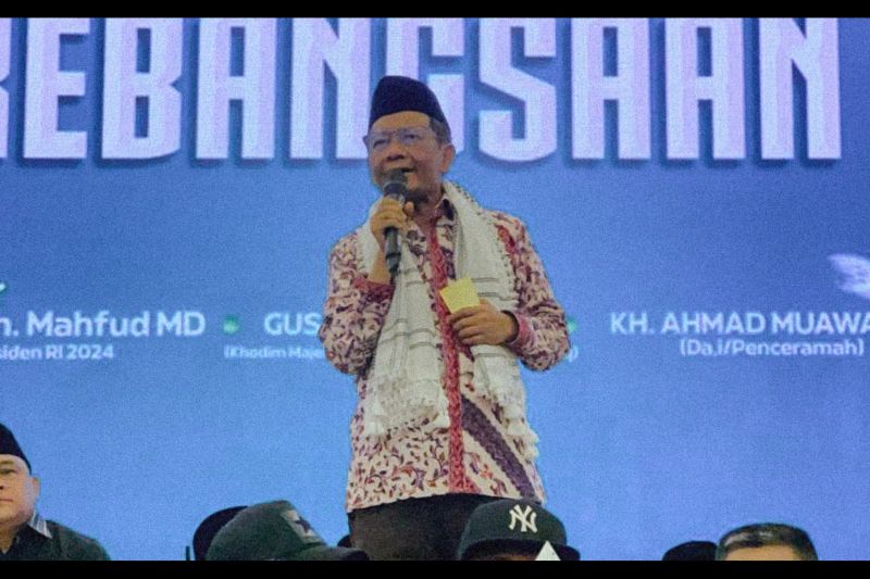 Hari ke-12, Mahfud Md sambangi Kota Kembang Hari ke-12, Mahfud Md sambangi Kota Kembang