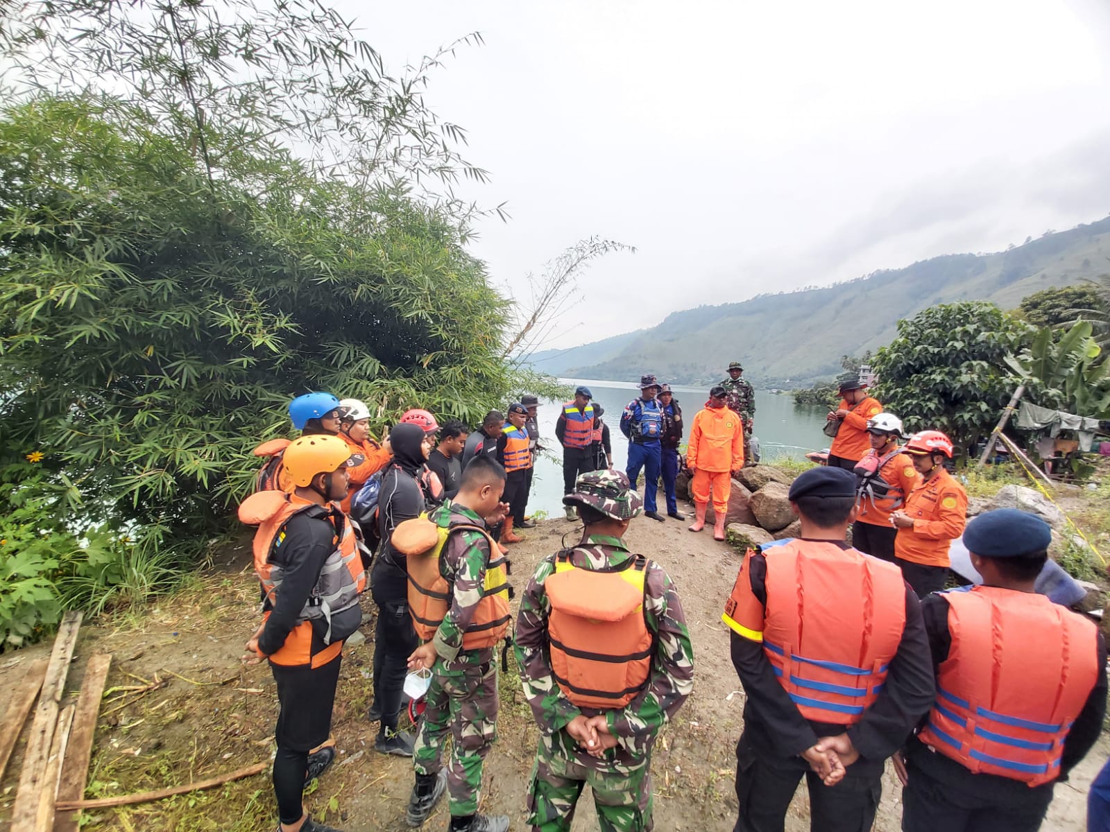 Tim SAR fokus cari korban banjir bandang Humbahas di area perairan dan lakukan penyelaman 