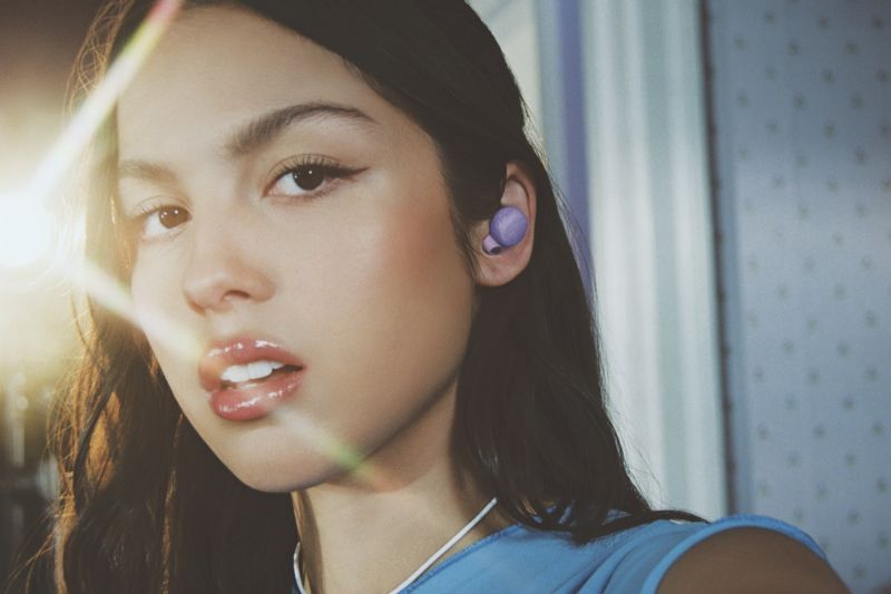 Sony dan Olivia Rodrigo kolaborasi rilis headphone edisi terbatas Sony dan Olivia Rodrigo kolaborasi rilis headphone edisi terbatas