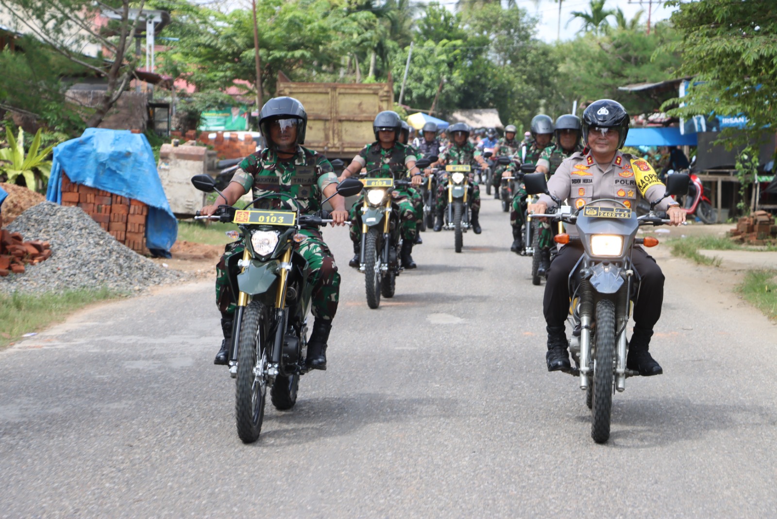 TNI/Polri di Kabupaten Aceh Utara gelar patroli skala besar ntisipasi guantibmas TNI/Polri di Kabupaten Aceh Utara gelar patroli skala besar ntisipasi guantibmas