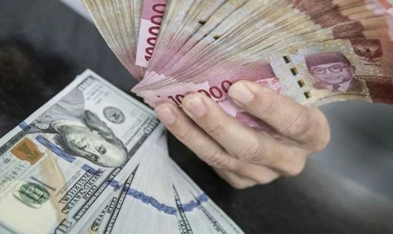Rupiah pada Selasa pagi turun menjadi Rp15.502 per dolar AS