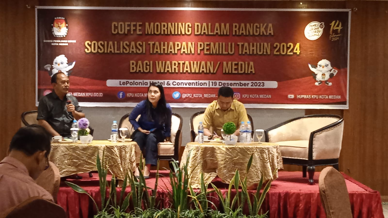 Logistik Pemilu 2024 untuk Kota Medan mulai masuk sorlip Logistik Pemilu 2024 untuk Kota Medan mulai masuk sorlip
