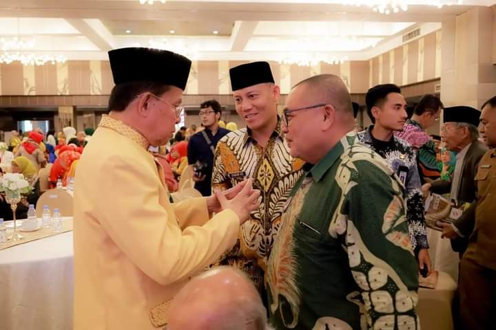 Diaspora Minang dan Bundo Kanduang Minang se dunia diajak berinvestasi di Pasaman Diaspora Minang dan Bundo Kanduang Minang se dunia diajak berinvestasi di Pasaman