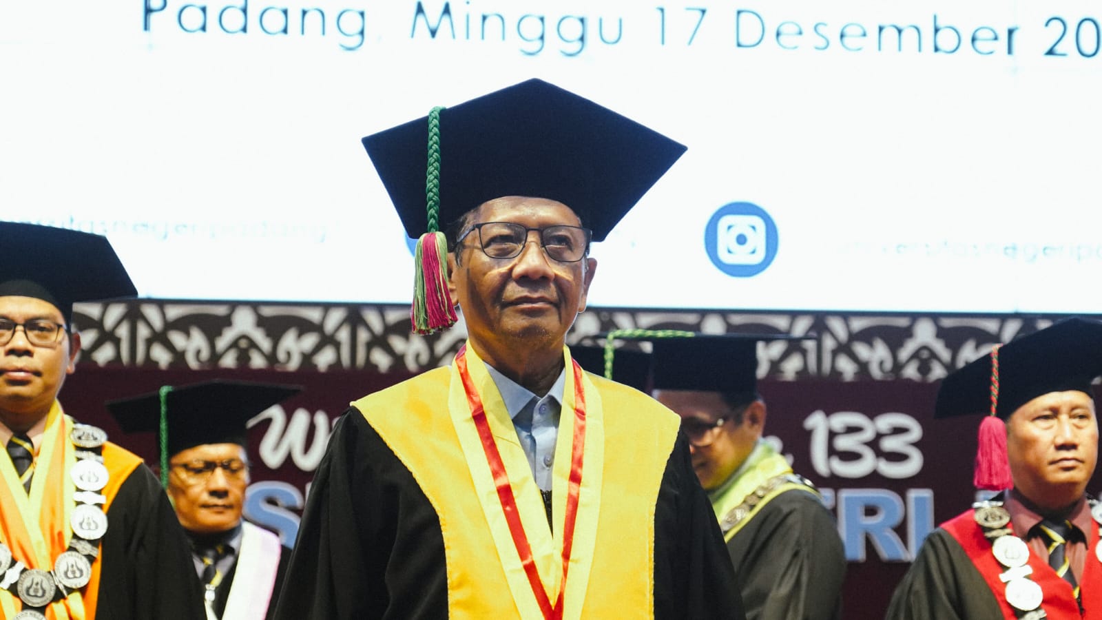 Mahfud minta Bawaslu dan KPK selidiki dugaan dana penggalangan suara Mahfud minta Bawaslu dan KPK selidiki dugaan dana penggalangan suara