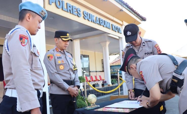 Kapolres merotasi jabatan untuk tingkatkan profesionalisme personel Kapolres merotasi jabatan untuk tingkatkan profesionalisme personel