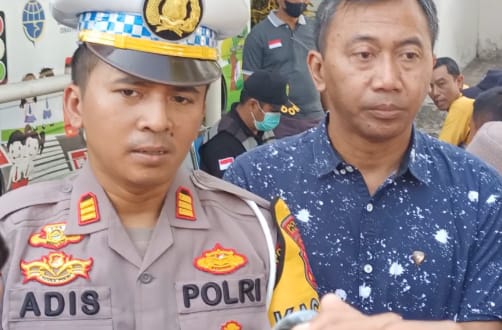 700 kendaraan keluar dari pintu Tol Singosari 700 kendaraan keluar dari pintu Tol Singosari