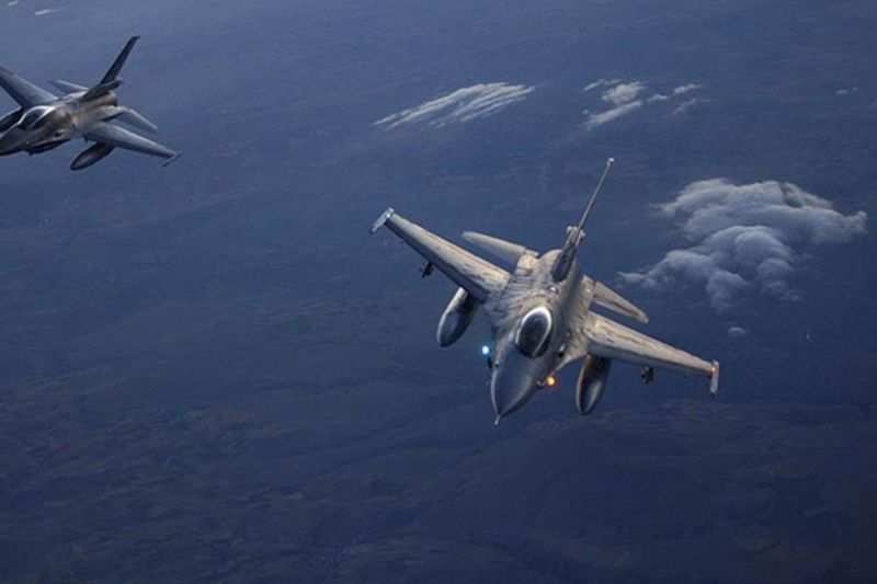 29 sasaran teror di Irak dan Suriah hancur karena serangan udara Turki 29 sasaran teror di Irak dan Suriah hancur karena serangan udara Turki