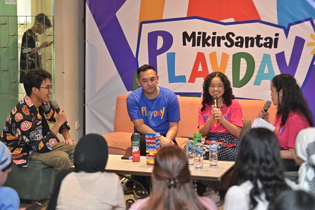 Alam Ganjar, Ibnu Riza dan Mutiara Baswedan hadir bersama di Mikir Santai Alam Ganjar, Ibnu Riza dan Mutiara Baswedan hadir bersama di Mikir Santai