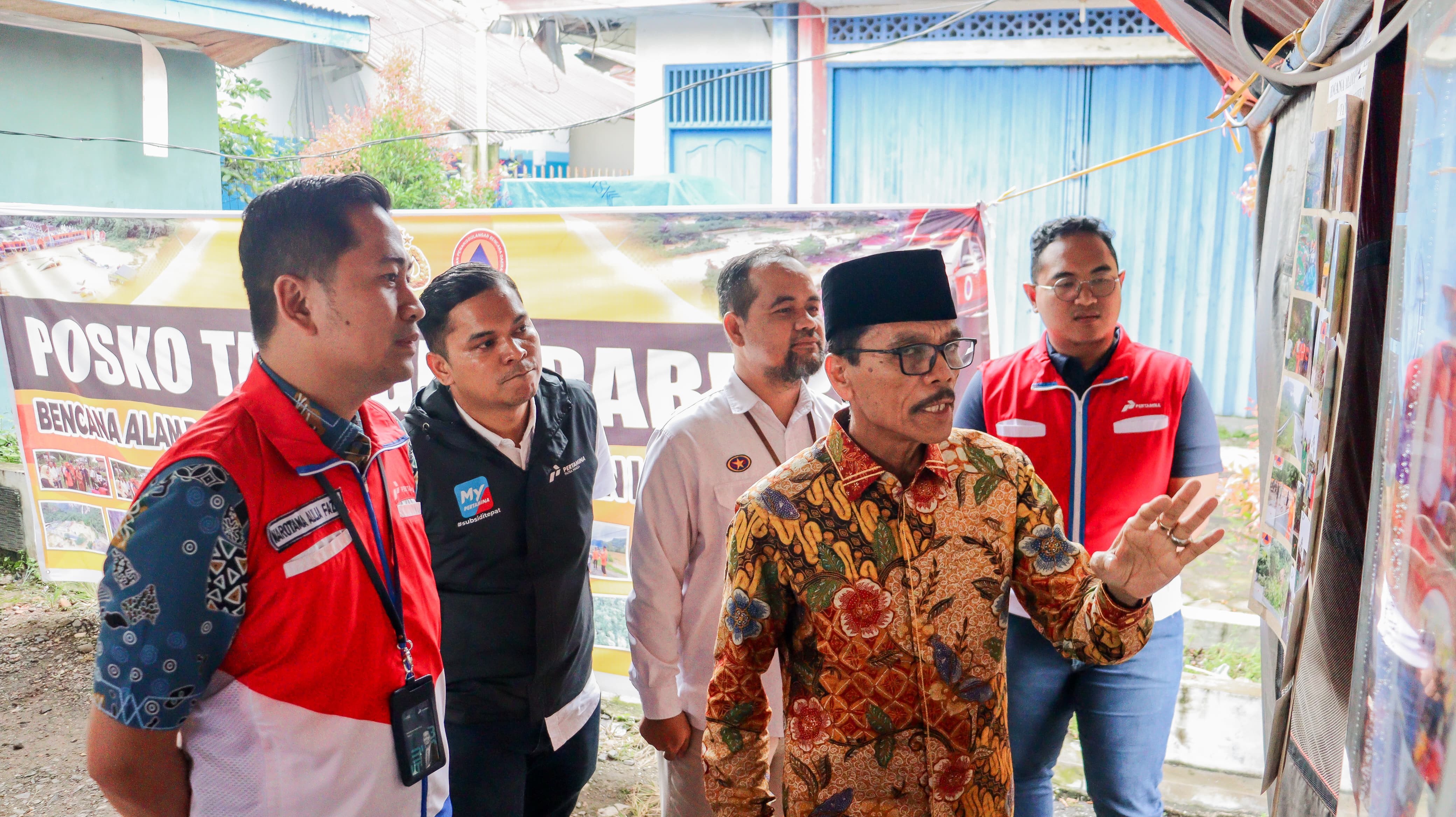 Pertamina kirim bantuan untuk korban banjir di Limapuluh Kota, Sumatera Barat Pertamina kirim bantuan untuk korban banjir di Limapuluh Kota, Sumatera Barat