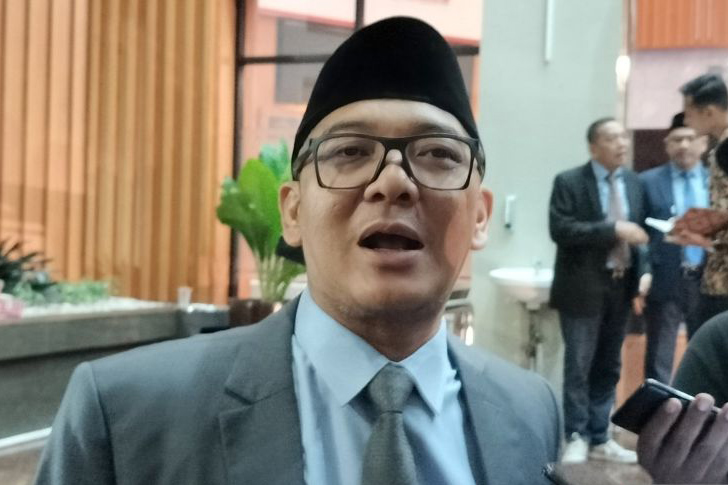 Bupati Bogor minta TNI-Polri bantu urusi truk tambang di Parungpanjang Bupati Bogor minta TNI-Polri bantu urusi truk tambang di Parungpanjang