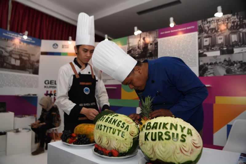 Pengembangan SDM dapat didukung dengan pendidikan nonformal Pengembangan SDM dapat didukung dengan pendidikan nonformal