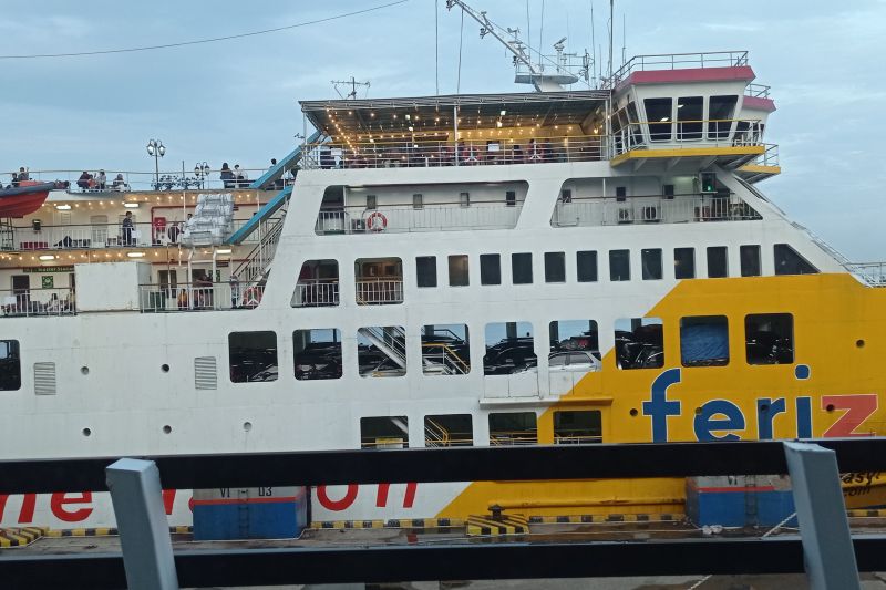 Penyeberangan Merak - Bakauheni relatif normal dan aman Penyeberangan Merak - Bakauheni relatif normal dan aman