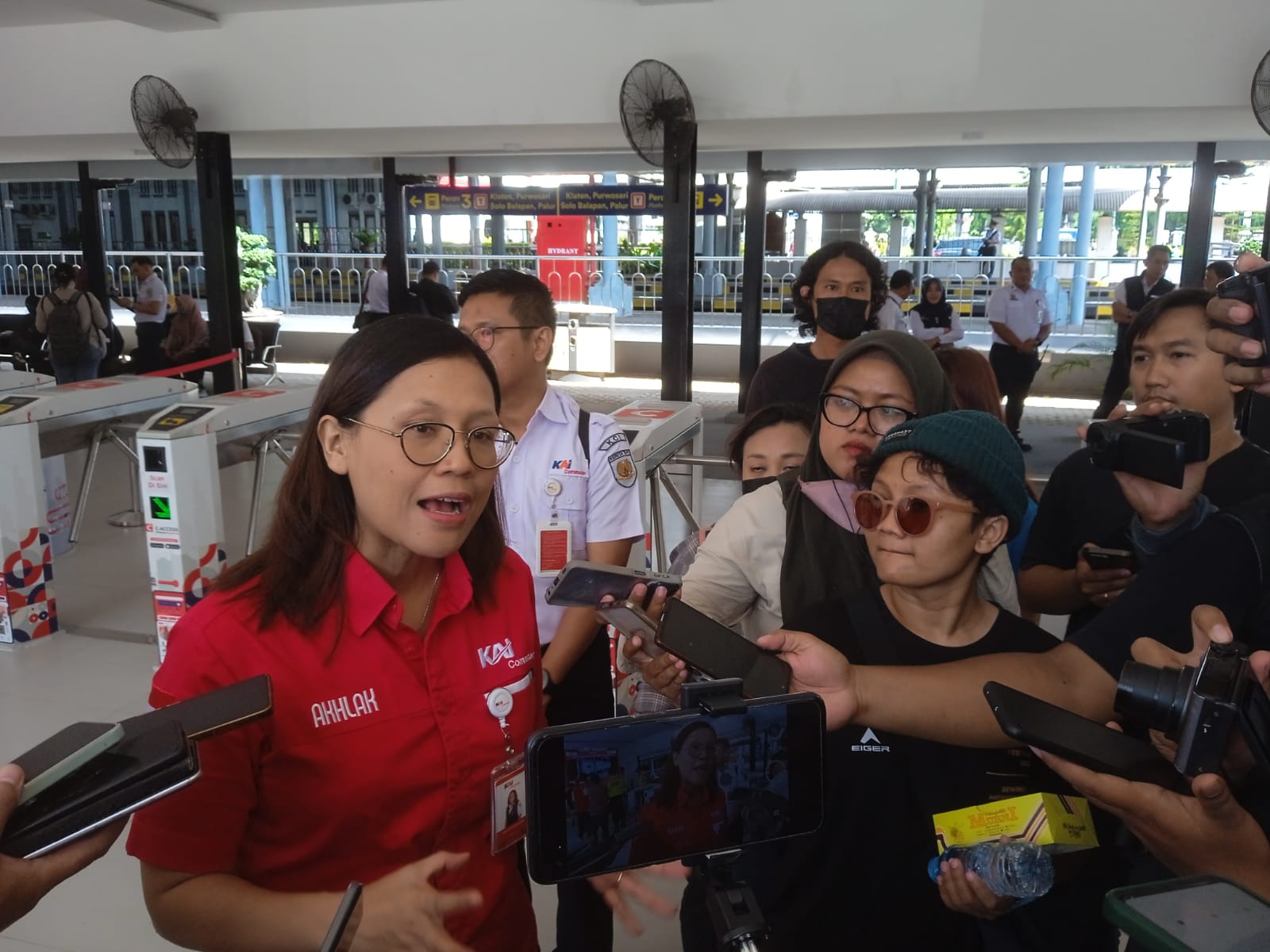 Sukseskan angkutan Nataru, KAI Commuter operasikan 30 perjalanan per hari 