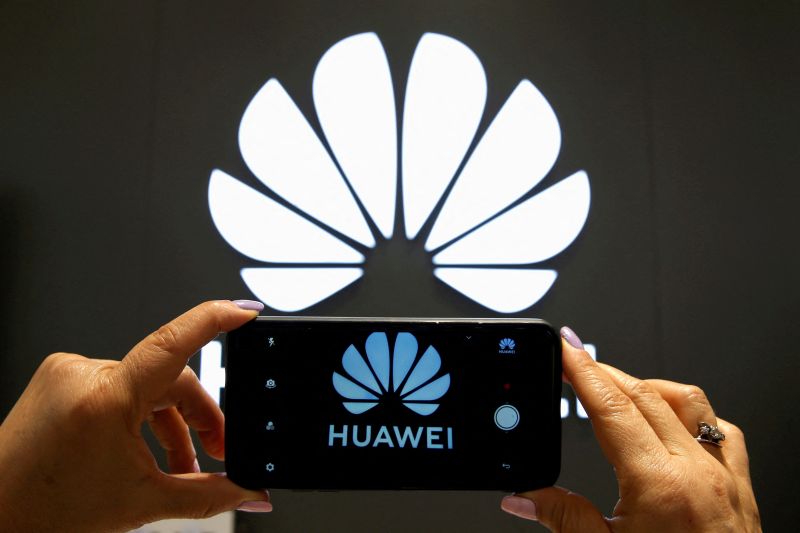 Huawei optimistis raup pendapatan 1,5 kuadriliun pada 2023 Huawei optimistis raup pendapatan 1,5 kuadriliun pada 2023
