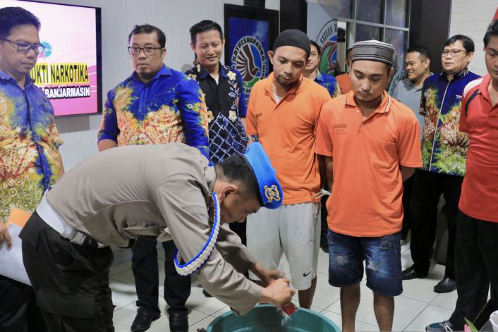 Polresta Banjarmasin musnahkan sabu Polresta Banjarmasin musnahkan sabu