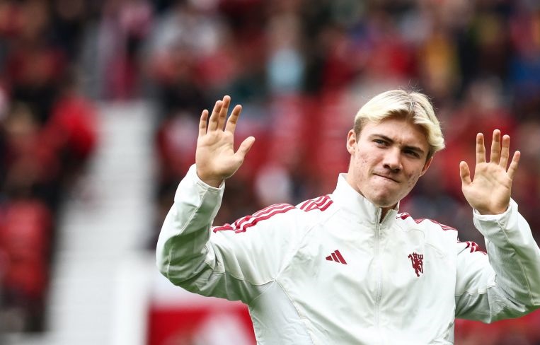 Gol Rasmus Hojlund antarkan MU raih kemenangan atas Aston Villa Gol Rasmus Hojlund antarkan MU raih kemenangan atas Aston Villa