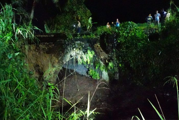 Kabupaten Tanah Datar diterjang banjir lahar pascaerupsi Gunung Marapi Kabupaten Tanah Datar diterjang banjir lahar pascaerupsi Gunung Marapi