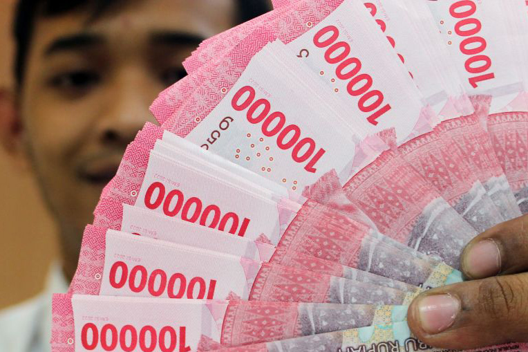 Rupiah menguat menjadi Rp15.606 per dolar AS pada Rabu pagi Rupiah menguat menjadi Rp15.606 per dolar AS pada Rabu pagi