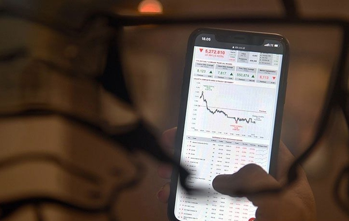 IHSG ditutup menguat di tengah pelemahan bursa kawasan Asia