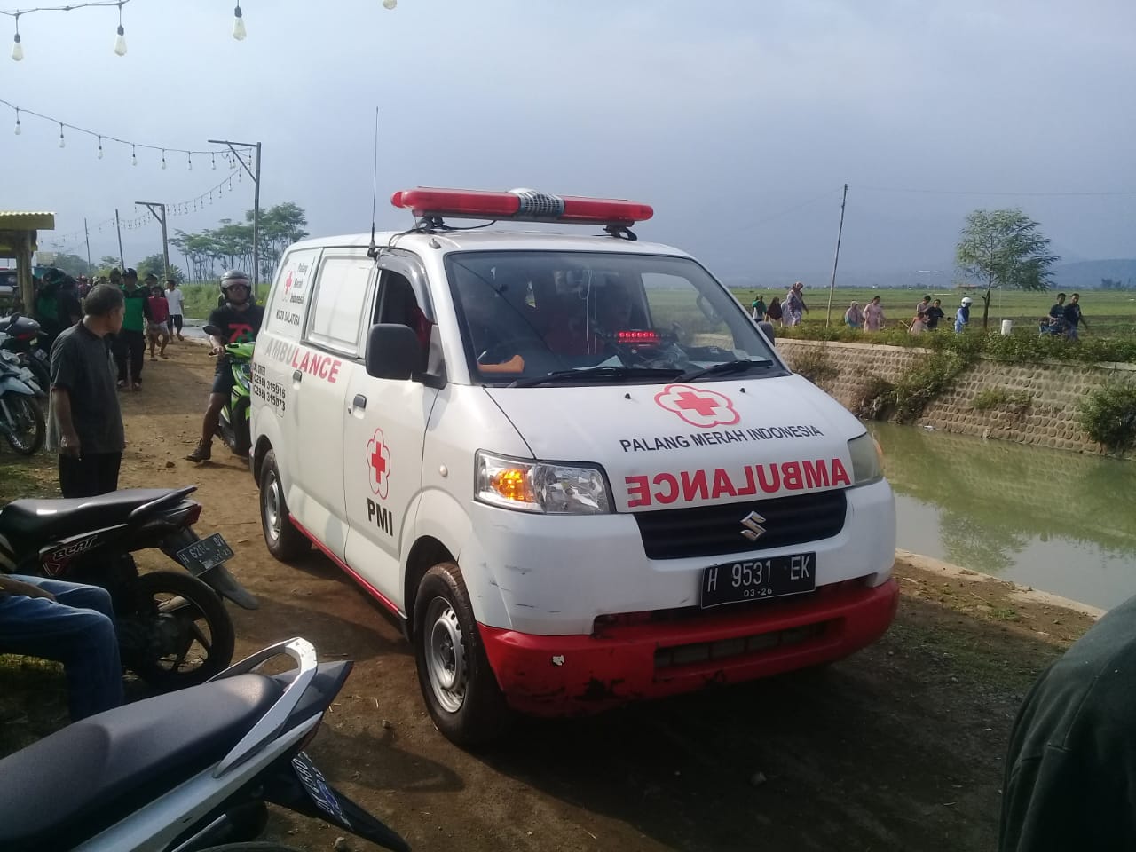 Pemancing yang hanyut ditemukan meninggal di Danau Rawa Pening Pemancing yang hanyut ditemukan meninggal di Danau Rawa Pening