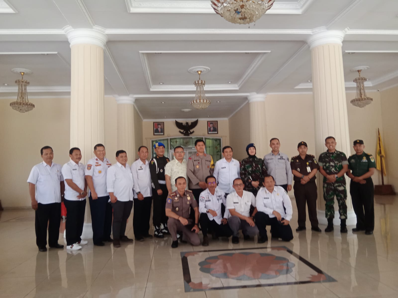 Penjabat Bupati Majalengka, gelar rakor kesiapan Nataru di hari pertama kerja Penjabat Bupati Majalengka, gelar rakor kesiapan Nataru di hari pertama kerja