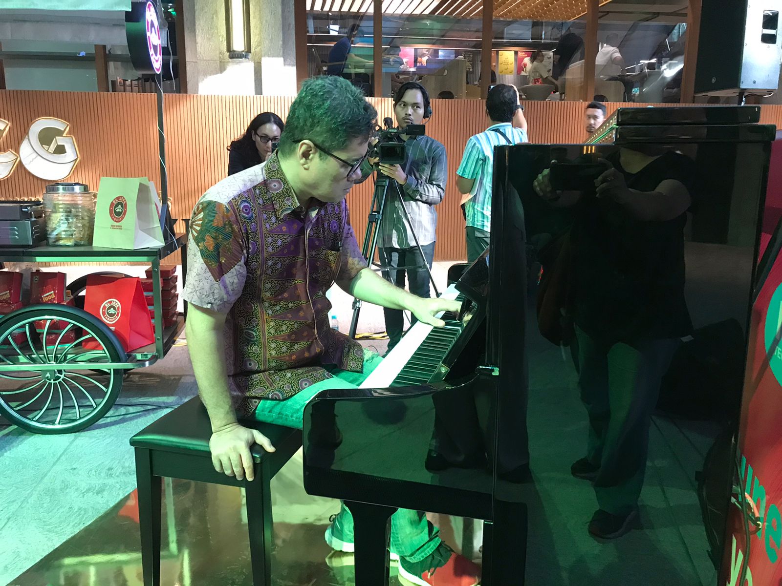 Pakai Yamaha TransAcoustic Piano, Ananda Sukarlan mainkan Rapsodia Nusantara Pakai Yamaha TransAcoustic Piano, Ananda Sukarlan mainkan Rapsodia Nusantara