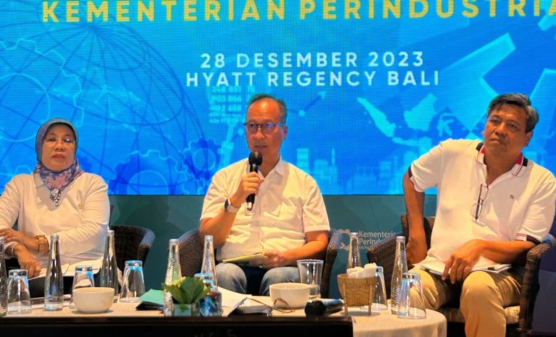Menperin siap keluarkan aturan standardisasi baterai motor listrik Menperin siap keluarkan aturan standardisasi baterai motor listrik