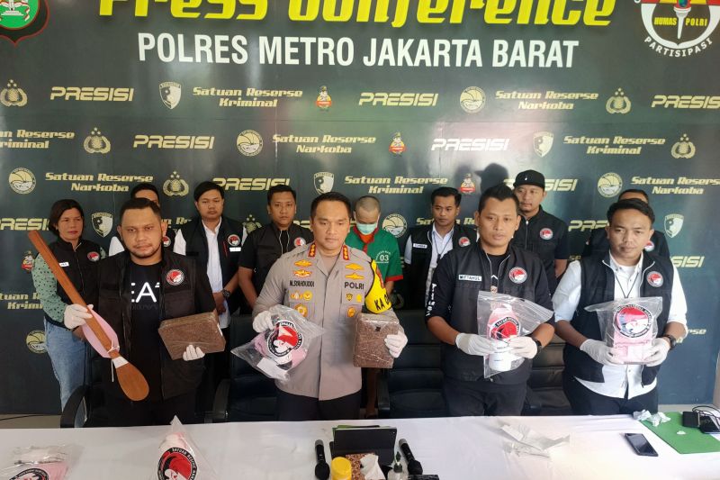 Polisi temukan pabrik narkoba di Cengkareng Polisi temukan pabrik narkoba di Cengkareng