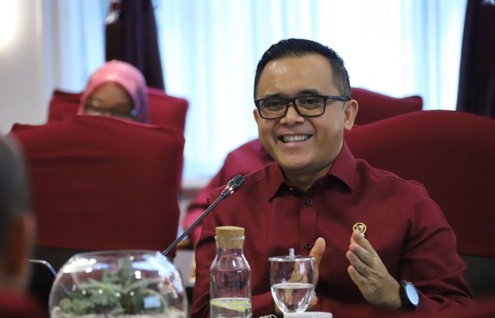 Presiden tunjuk Menpan RB Azwar Anas jadi menkumham ad interim