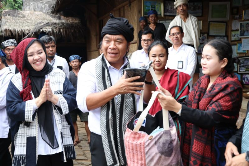 Pemprov Banten kembangkan pariwisata Badui Pemprov Banten kembangkan pariwisata Badui