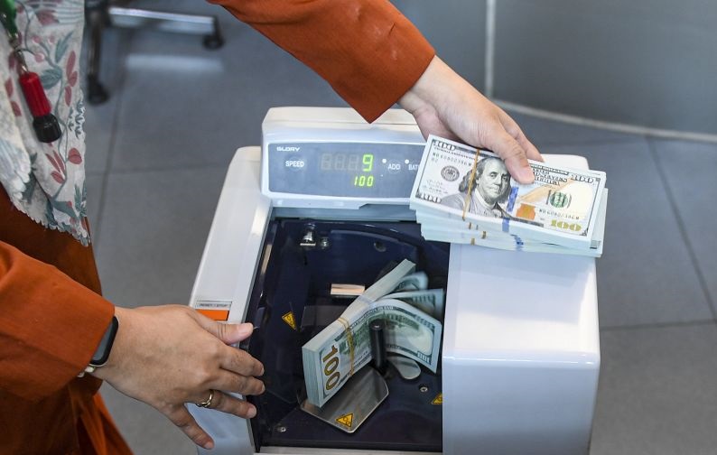 Rupiah pada Kamis pagi melesat 193 poin