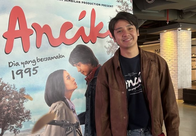 Suka-duka Arbani Yasiz jadi Dilan Ancika 1995 Suka-duka Arbani Yasiz jadi Dilan Ancika 1995