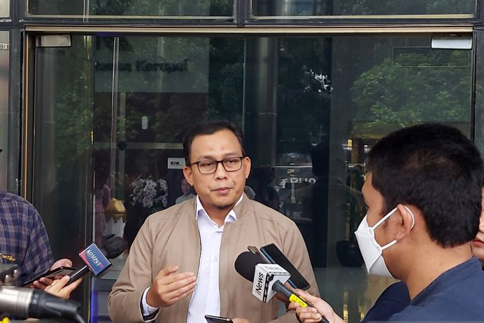 Dua eks anggota DPRD DKI diperiksa KPK terkait kasus tanah di Cakung