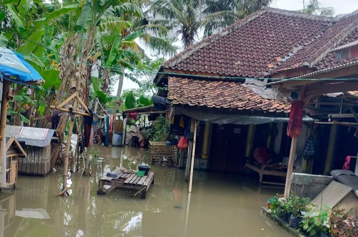 Puluhan rumah di Pasar Kemis Tangerang terendam banjir