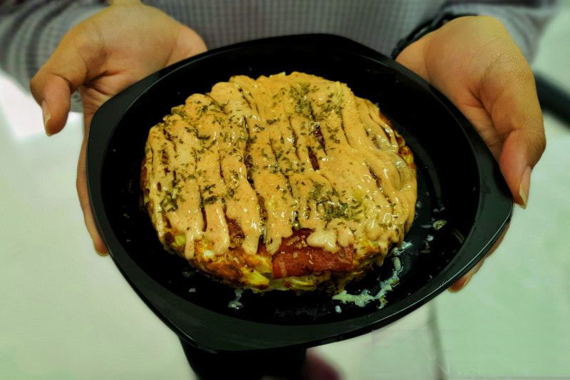 Berpetualang rasa ke Osaka lewat Okonomiyaki ala Gindaco