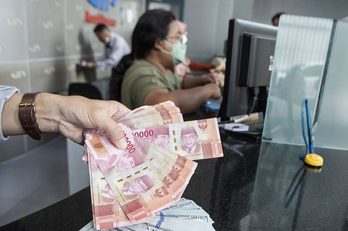 Rupiah Senin pagi dibuka melemah Rupiah Senin pagi dibuka melemah