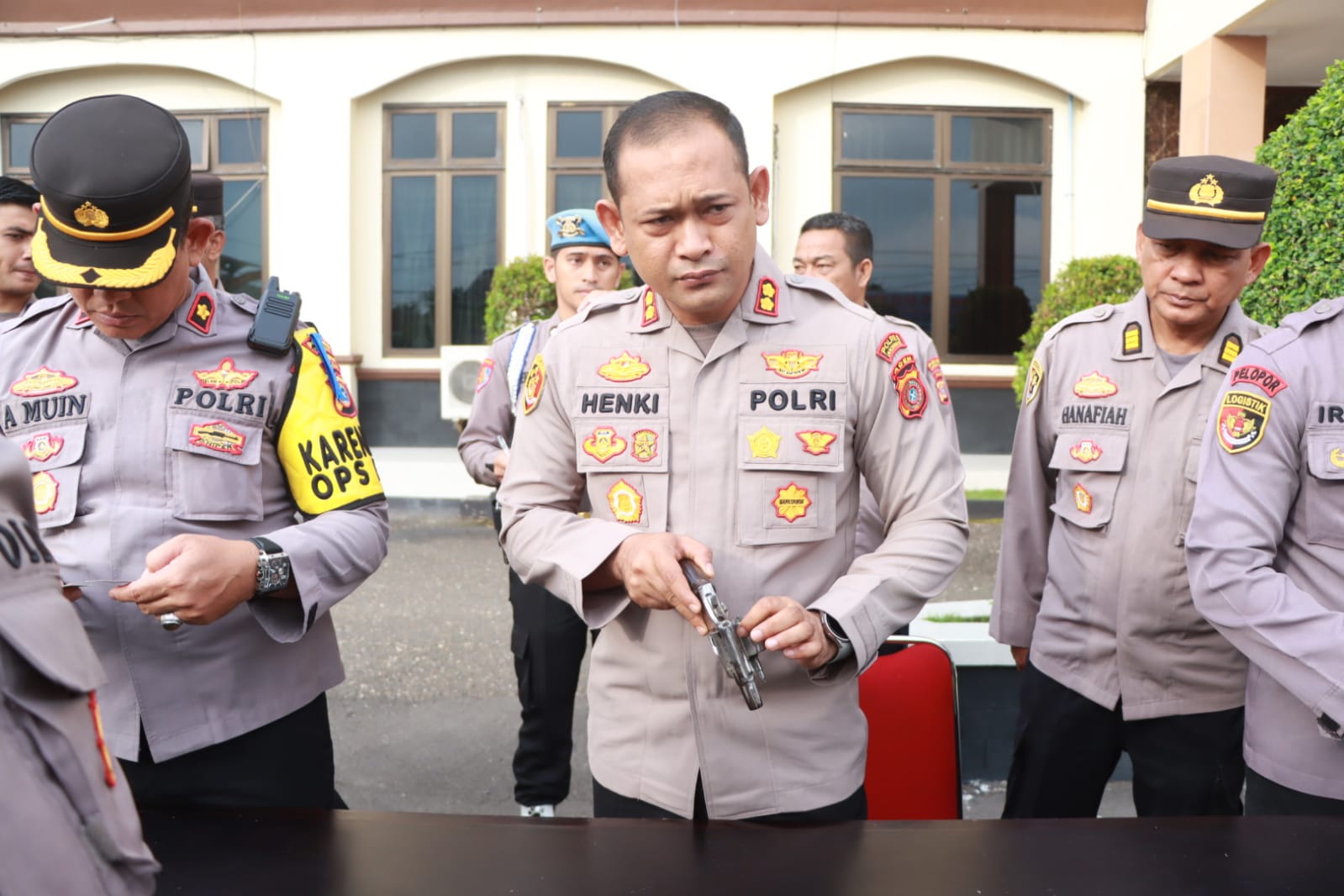 Cegah penyalahgunaan, Kapolres Lhokseumawe cek kondisi senpi-psikologi anggota Cegah penyalahgunaan, Kapolres Lhokseumawe cek kondisi senpi-psikologi anggota