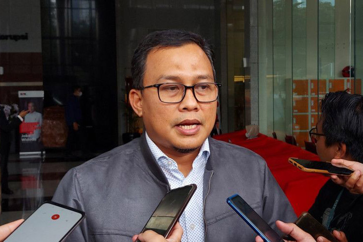 Kepala Divisi Keuangan PT Amarta Karya diperiksa KPK Kepala Divisi Keuangan PT Amarta Karya diperiksa KPK