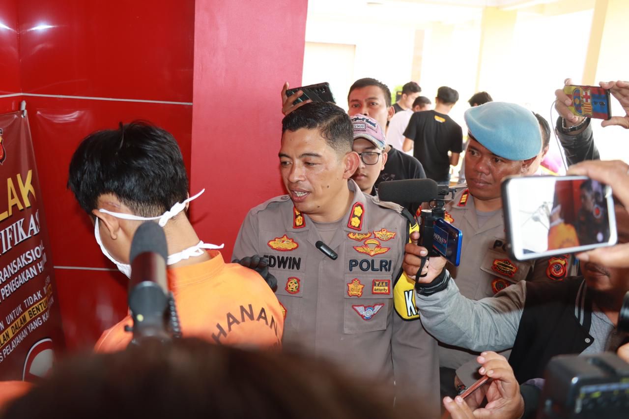 Pelajar di Majalengka nekat bisnis ganja kering Pelajar di Majalengka nekat bisnis ganja kering