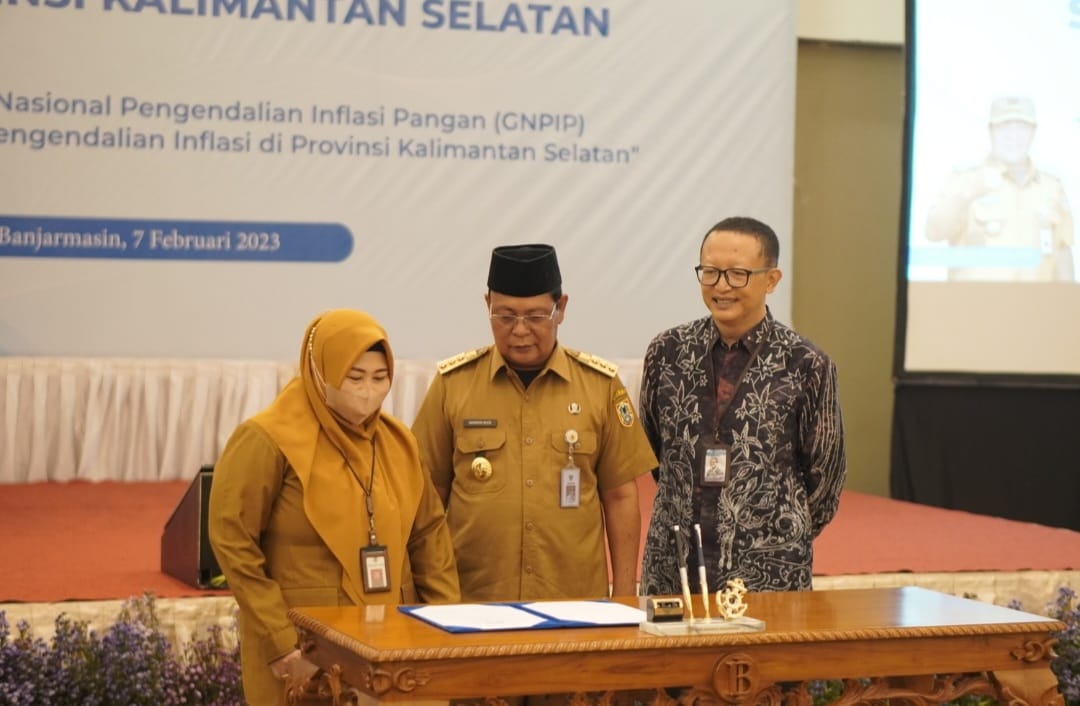 Gubernur Kalsel kukuhkan rencana aksi pengendalian inflasi Gubernur Kalsel kukuhkan rencana aksi pengendalian inflasi