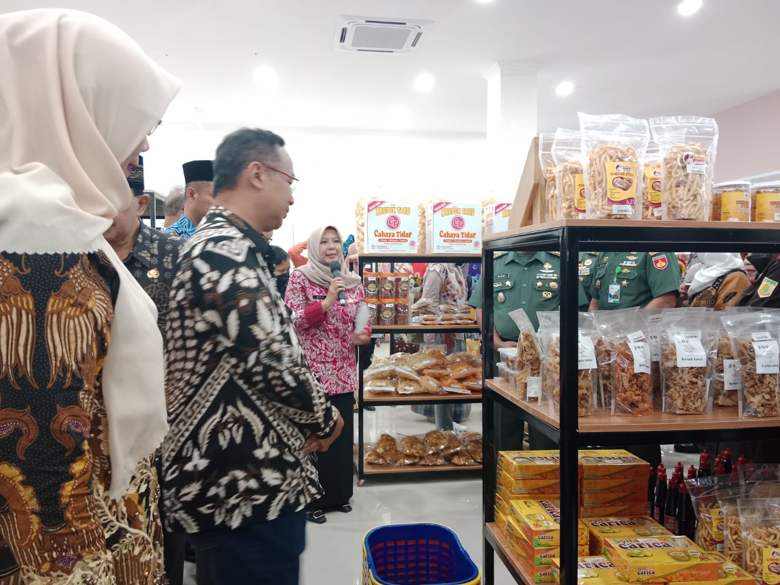 Pemkot Magelang resmikan proyek pembangunan TA 2022 dan launching IKM Center Pemkot Magelang resmikan proyek pembangunan TA 2022 dan launching IKM Center