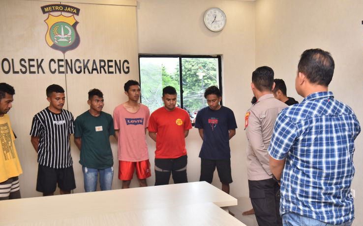 10 preman pengeroyok warga di Cengkareng ditangkap polisi 10 preman pengeroyok warga di Cengkareng ditangkap polisi
