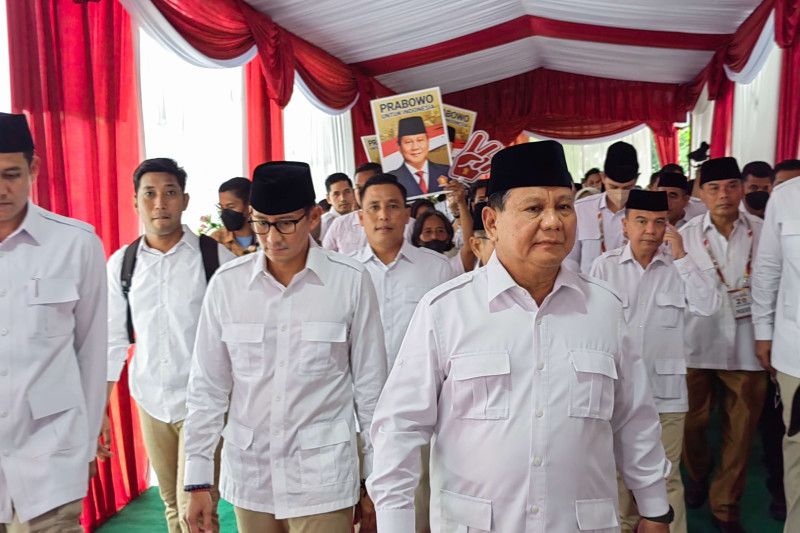 Prabowo hadiri HUT ke-15 Partai Gerindra Prabowo hadiri HUT ke-15 Partai Gerindra