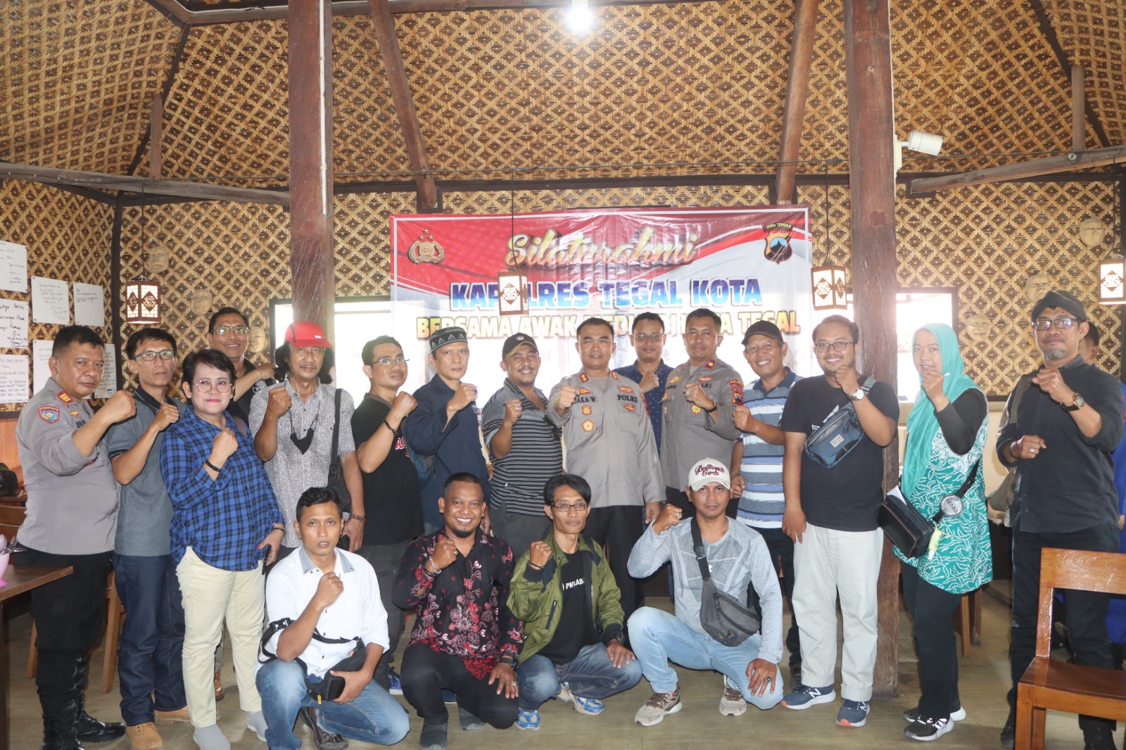 Kapolres Tegal Kota minta media terus tingkatkan sinergitas Kapolres Tegal Kota minta media terus tingkatkan sinergitas