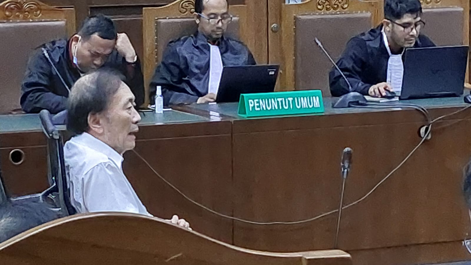 Kuasa hukum Bos Duta Palma nilai kliennya tak dapat diproses hukum Kuasa hukum Bos Duta Palma nilai kliennya tak dapat diproses hukum