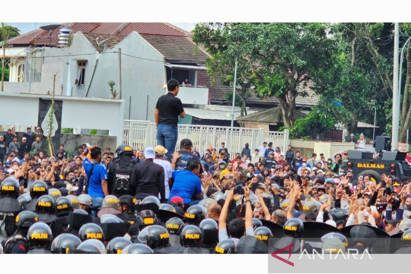 Polda Jateng nyatakan pengamanan laga PSIS vs Persis Solo di Stadion Jatidiri sesuai SOP Polda Jateng nyatakan pengamanan laga PSIS vs Persis Solo di Stadion Jatidiri sesuai SOP