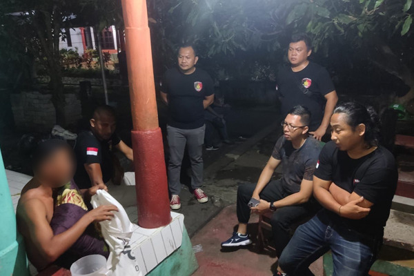 Diduga cabuli perempuan dibawah umur, nelayan ini diamankan Tim Resmob Polres Bitung Diduga cabuli perempuan dibawah umur, nelayan ini diamankan Tim Resmob Polres Bitung